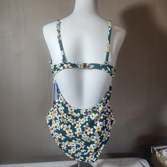 NWT XL Cupshe Green Floral One Piece Swimsuit - Picture 3 of 6